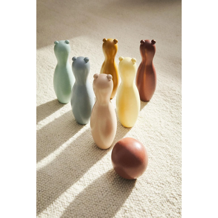 ИГРА В БОУЛИНГ