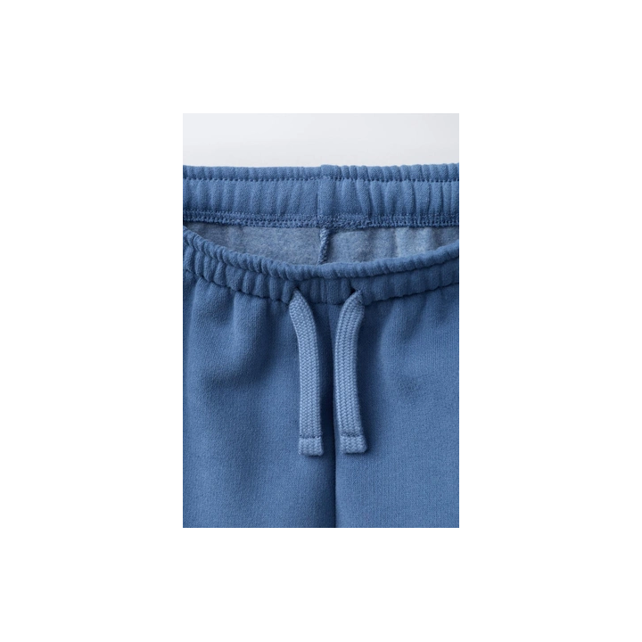 БРЮКИ-ДЖОГГЕРЫ С ПРИНТОМ «КОРПОРАЦИЯ МОНСТРОВ» © DISNEY PIXAR