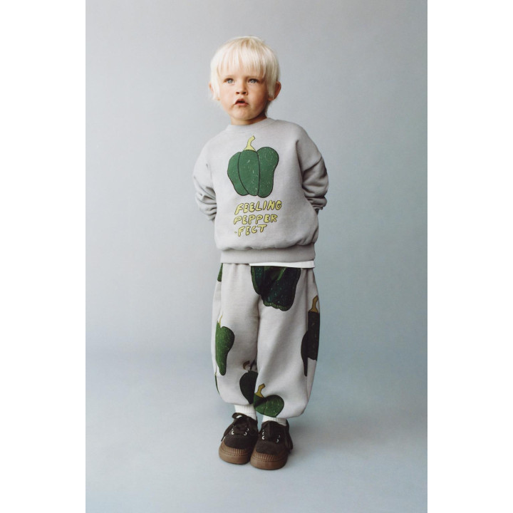 КОМПЛЕКТ ДЛЯ БЕГА, ТОЛСТОВКА И ДЖОГГЕРЫ С ПРИНТОМ