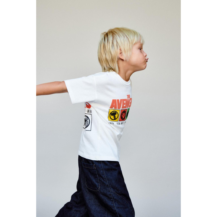 ФУТБОЛКА С РЕЛЬЕФНЫМ ПРИНТОМ МСТИТЕЛИ © MARVEL