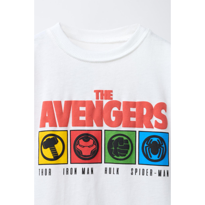 ФУТБОЛКА С РЕЛЬЕФНЫМ ПРИНТОМ МСТИТЕЛИ © MARVEL