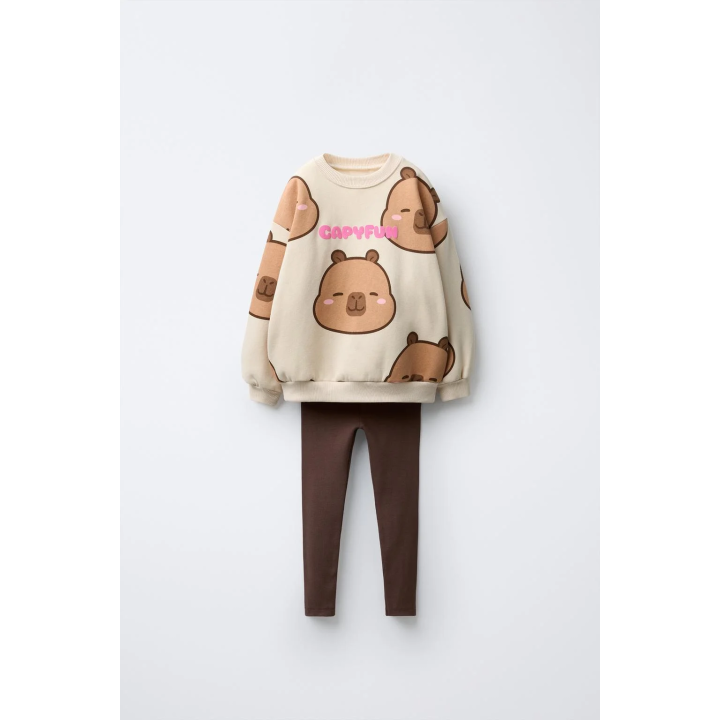 CAPIBARA CAPYFUN © RIBBED SWEATSHIRT AND LEGGINGS SET