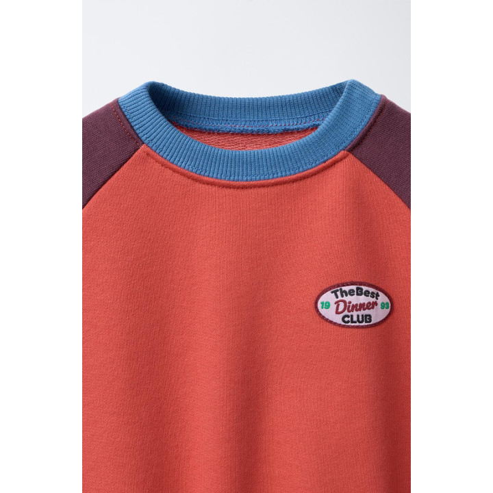 ТОЛСТОВКА С РУКАВАМИ РЕГЛАН