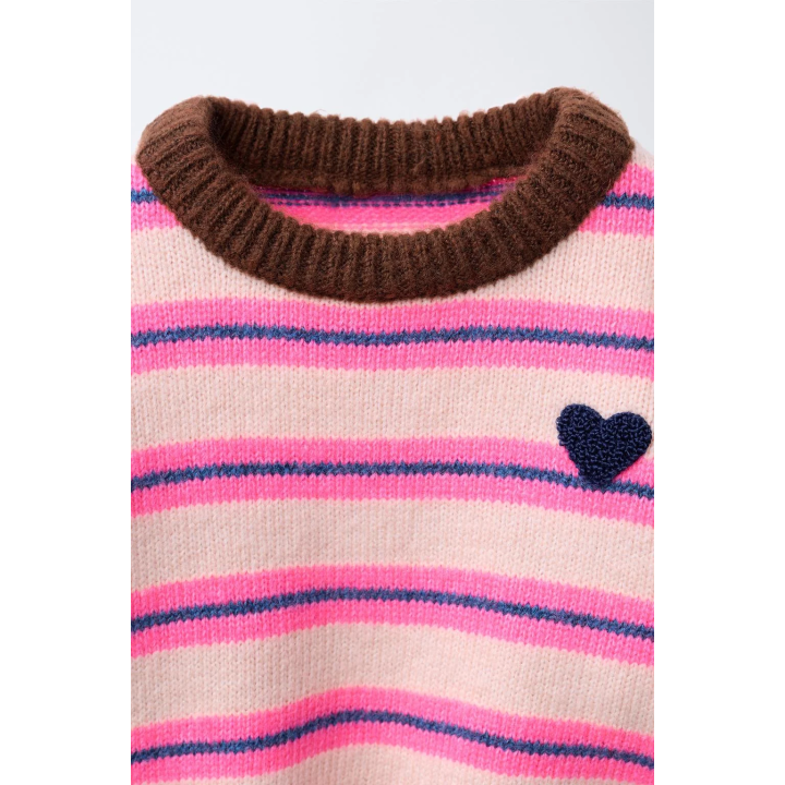СВИТЕР В ФЛУОРЕСЦЕНТНУЮ ПОЛОСКУ С ВЫШИТЫМ СЕРДЦЕМ