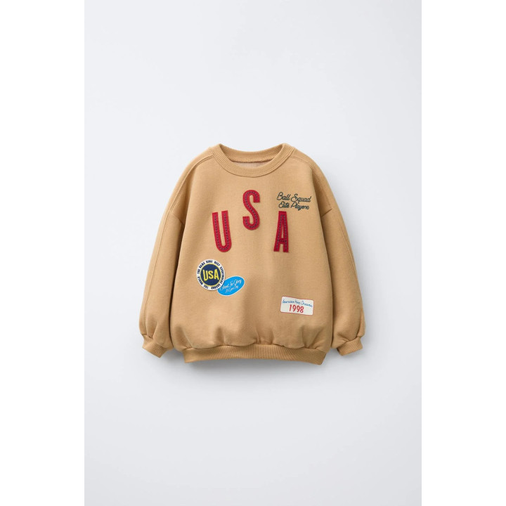 ТОЛСТОВКА С НАШИВКАМИ