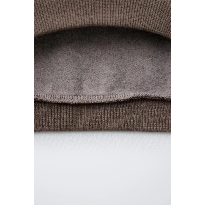 ТОЛСТОВКА В ПОЛОСКУ