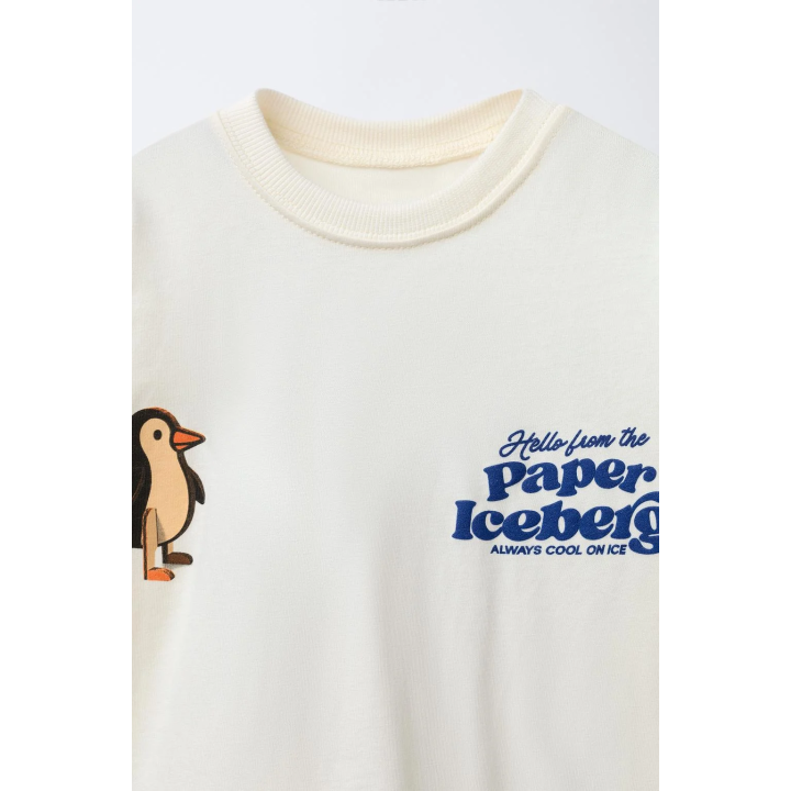 ЛОНГСЛИВ С РЕЛЬЕФНЫМ ПРИНТОМ