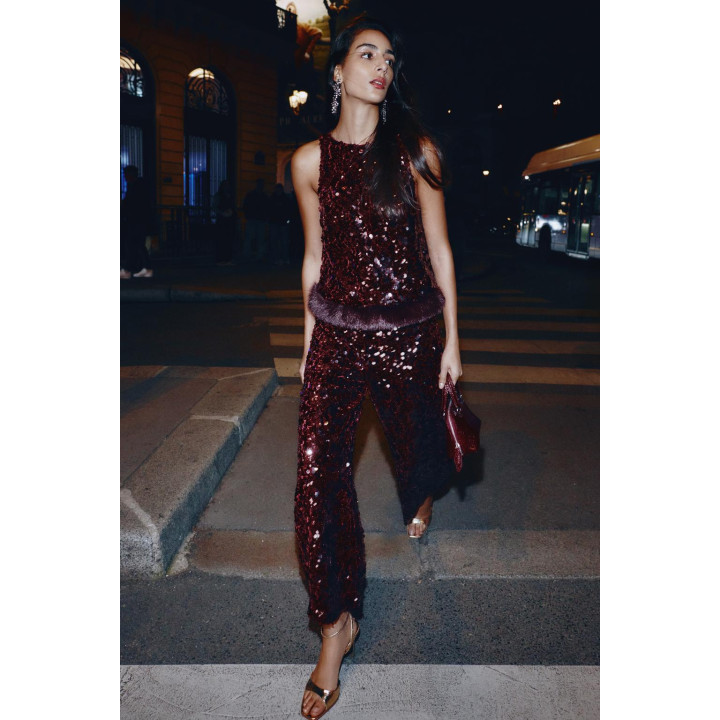 ТОП С ПАЙЕТКАМИ И НИЗОМ ИЗ ИСКУССТВЕННОГО МЕХА