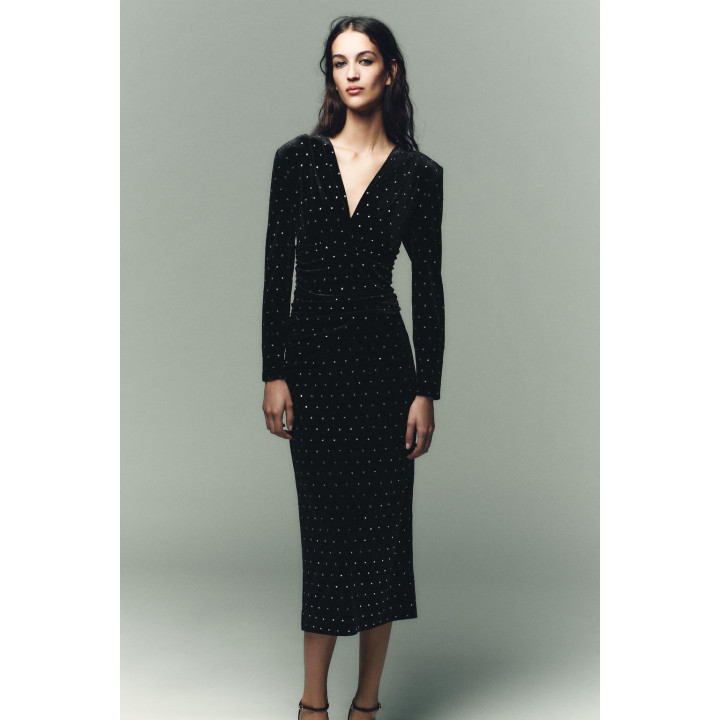 БАРХАТНОЕ ПЛАТЬЕ МИДИ С БЛЕСТКАМИ