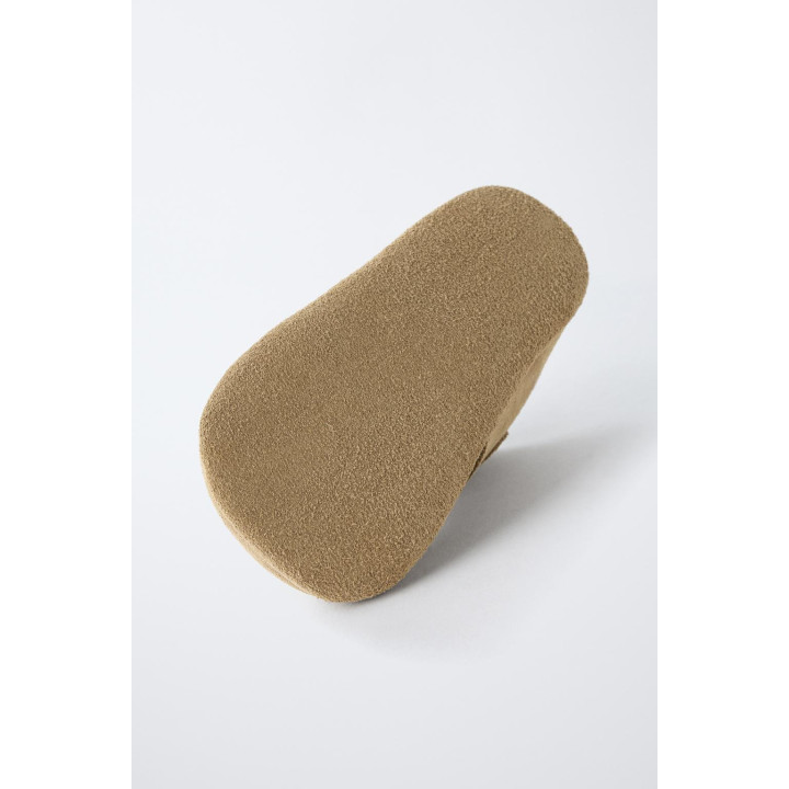 Туфли из кожи