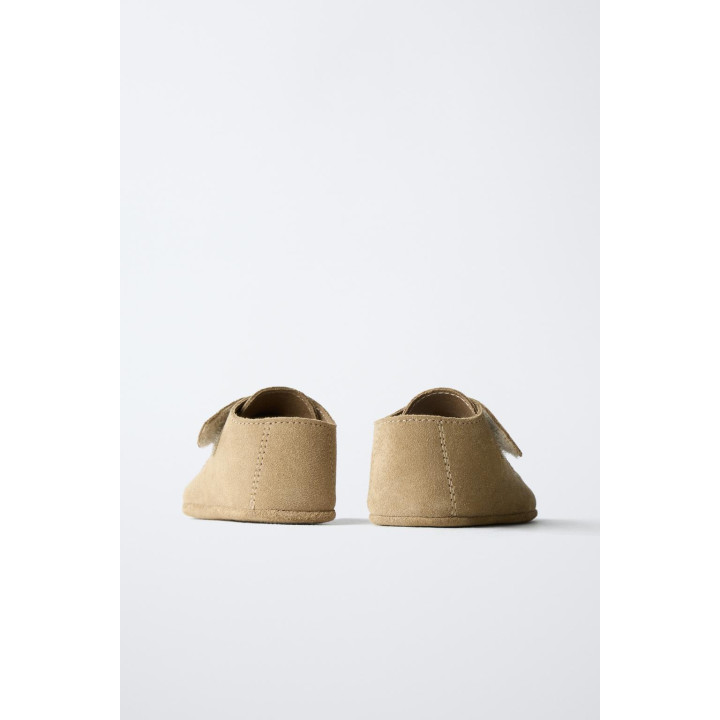 Туфли из кожи