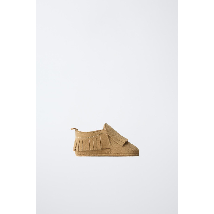 Туфли из кожи