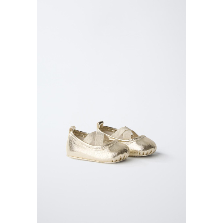 Балетки из кожи