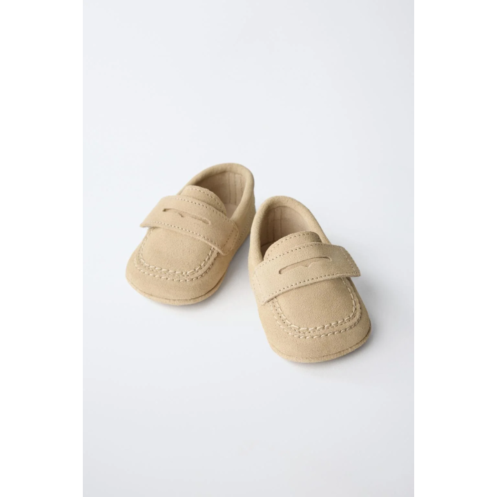 Туфли из кожи