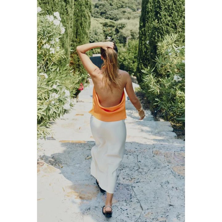 АТЛАСНЫЙ ТОП С ГОРЛОВИНОЙ ХАЛТЕР