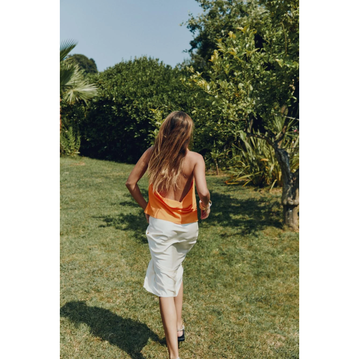 АТЛАСНЫЙ ТОП С ГОРЛОВИНОЙ ХАЛТЕР