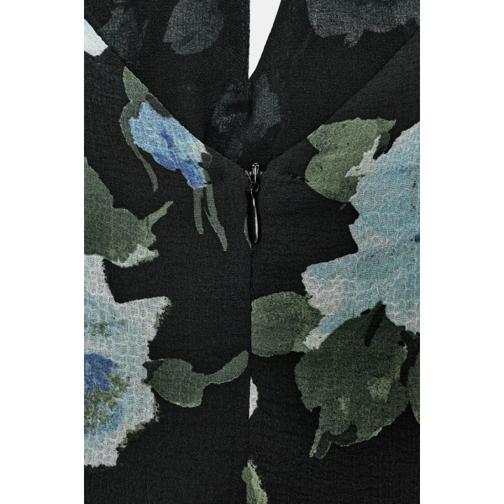 ДЛИННОЕ ПЛАТЬЕ С УЗЛОМ И ЦВЕТОЧНЫМ ПРИНТОМ