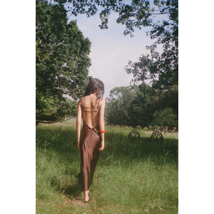 АТЛАСНОЕ ПЛАТЬЕ МИДИ