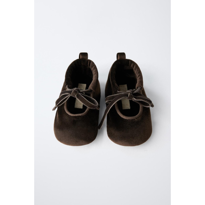 Туфли балетки с бархатным бантом