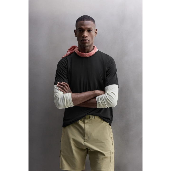 СПОРТИВНАЯ ФУТБОЛКА С ПРИНТОМ ДЛЯ БЕГА