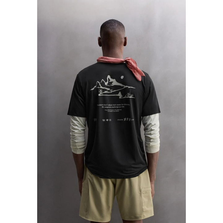 СПОРТИВНАЯ ФУТБОЛКА С ПРИНТОМ ДЛЯ БЕГА