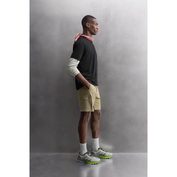 СПОРТИВНАЯ ФУТБОЛКА С ПРИНТОМ ДЛЯ БЕГА