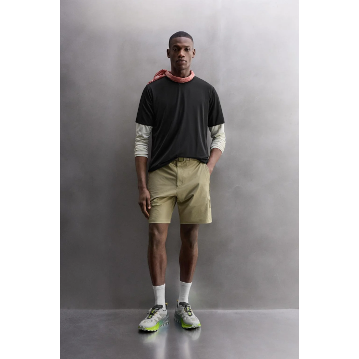 СПОРТИВНАЯ ФУТБОЛКА С ПРИНТОМ ДЛЯ БЕГА