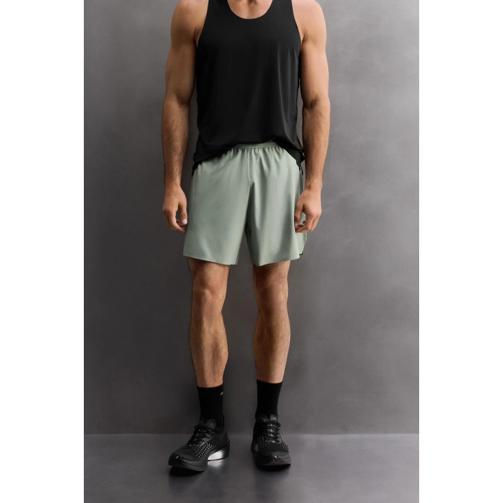 ЛЕГКИЕ ПЕРФОРИРОВАННЫЕ ШОРТЫ