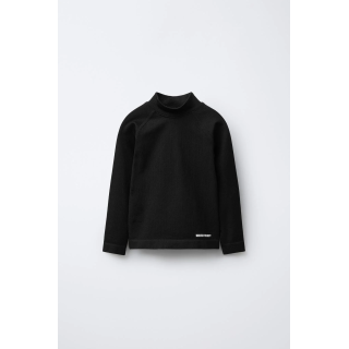 ФУТБОЛКА В РУБЧИК С РЕЛЬЕФНОЙ НАДПИСЬЮ