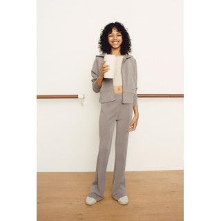 КУРТКА НА МОЛНИИ С ТЕКСТОМ И МОДАЛОМ