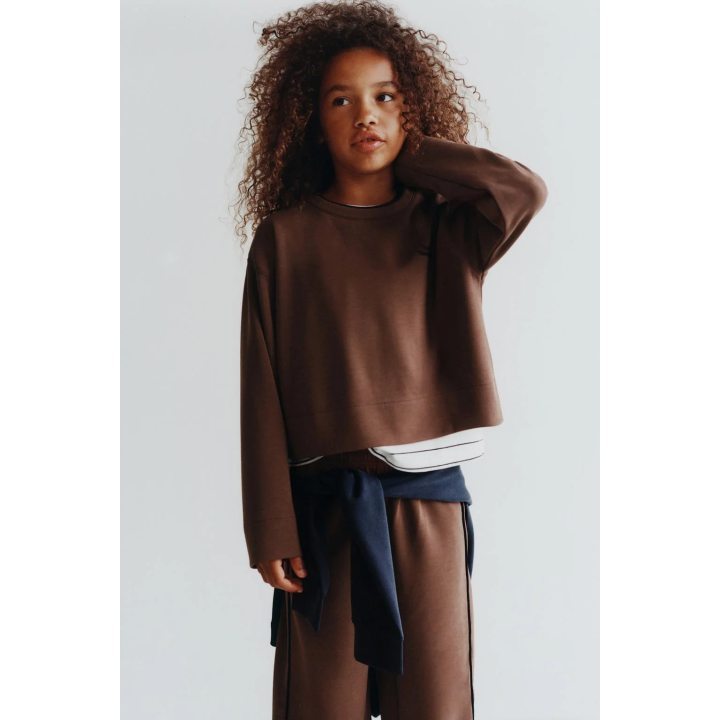 Брюки с модальным волокном и контрастной окантовкой