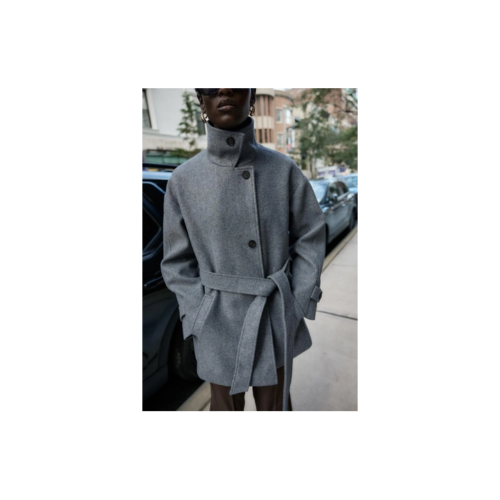 SOFT DOUBLE-POSITION COLLAR COAT