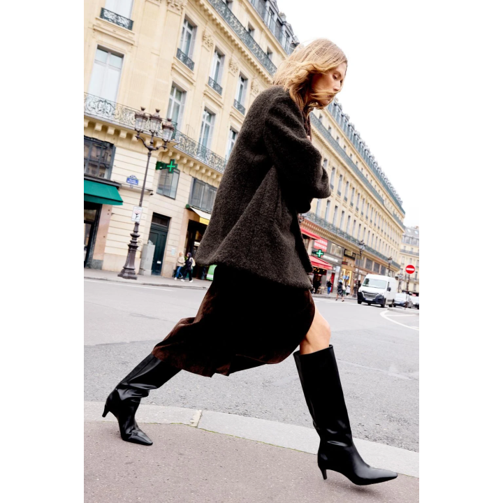 ПОЛУПАЛЬТО ИЗ БУКЛЕ