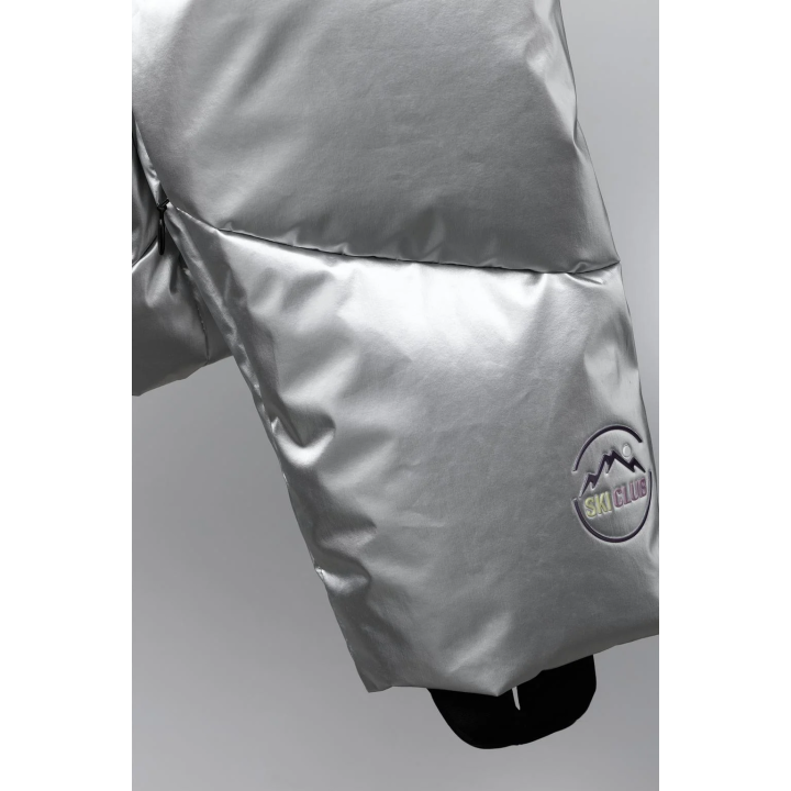 Металлическая водооталкивающая и ветрозащитная пуховая куртка с системой recco® для лыжной коллекции