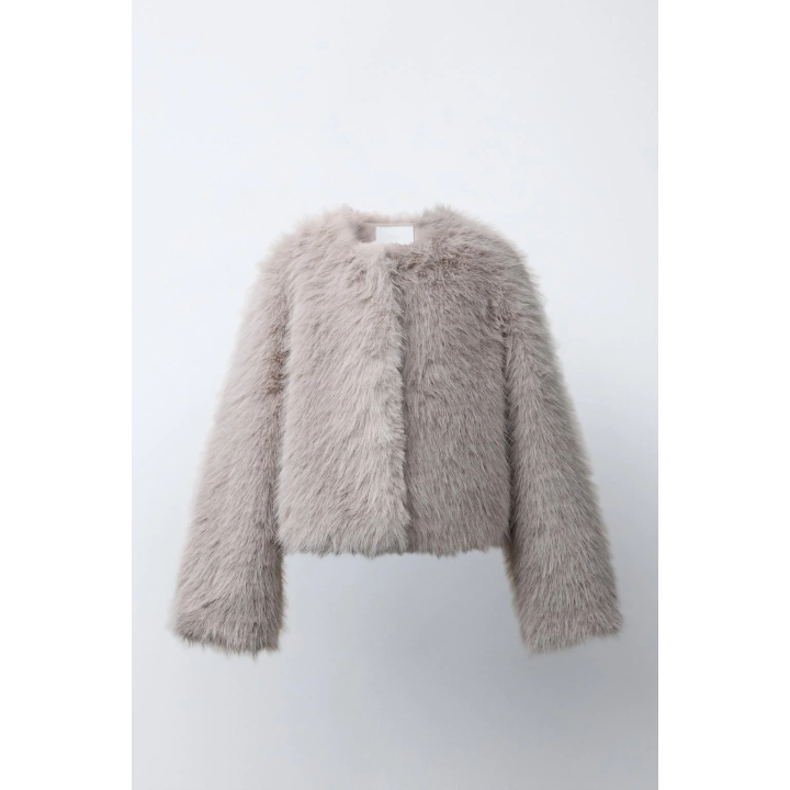 КОРОТКАЯ КУРТКА ИЗ ИСКУССТВЕННОГО МЕХА