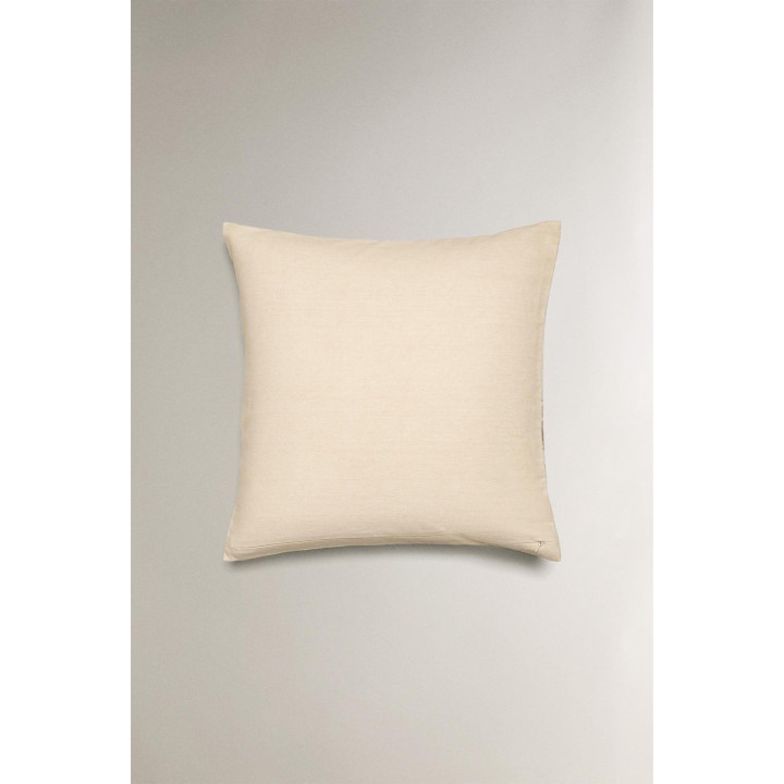 Подушка с рождественским снежным домом