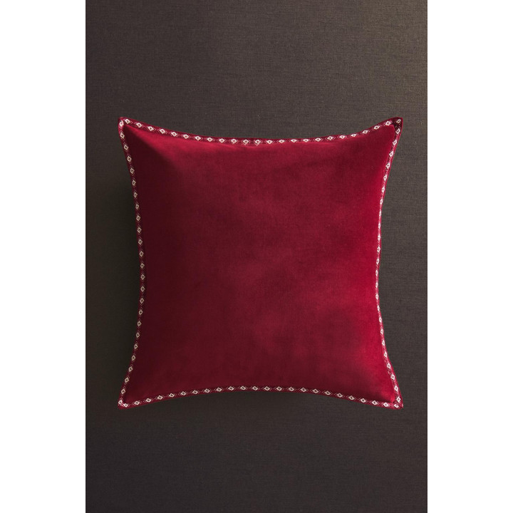 Вельветовая рождественская наволочка с деталями на краю
