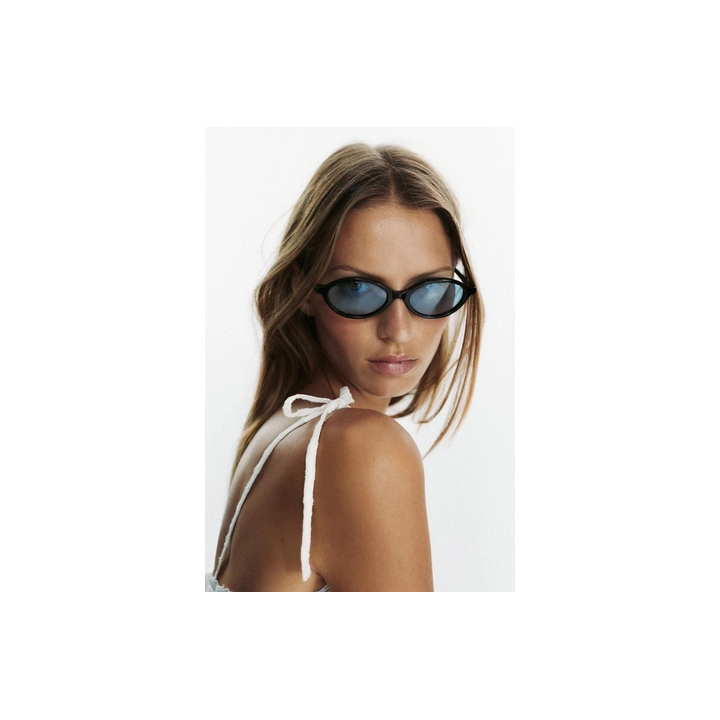 ТОП С АЖУРНОЙ ВЫШИВКОЙ