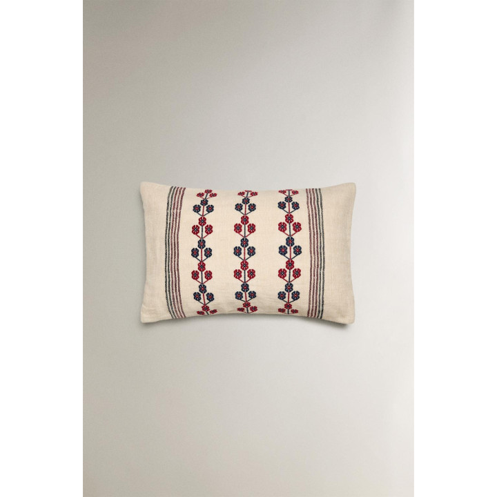 Чехол подушки с рождественским линейным вышиванием