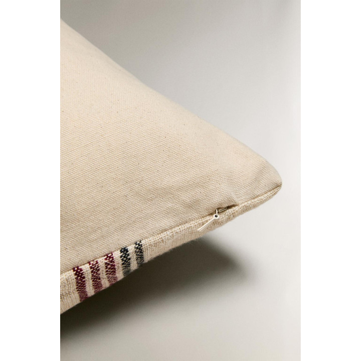 Чехол подушки с рождественским линейным вышиванием