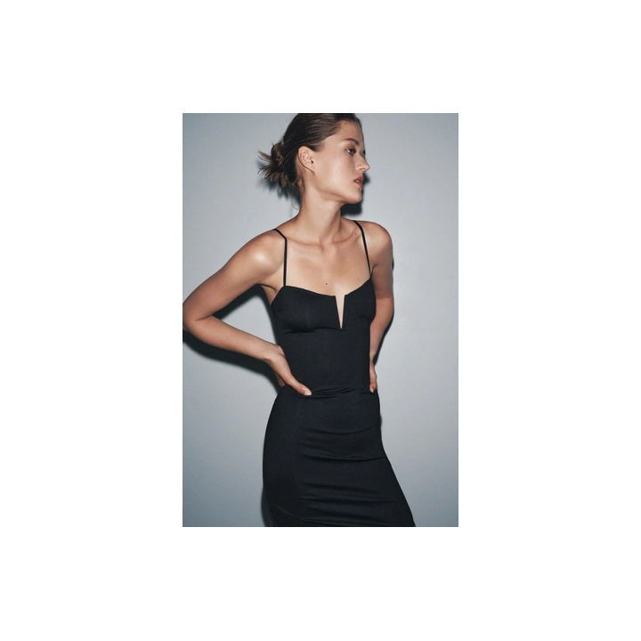 ПЛАТЬЕ ИЗ ПОЛИАМИДА С МЕТАЛЛИЧЕСКОЙ ДЕТАЛЬЮ