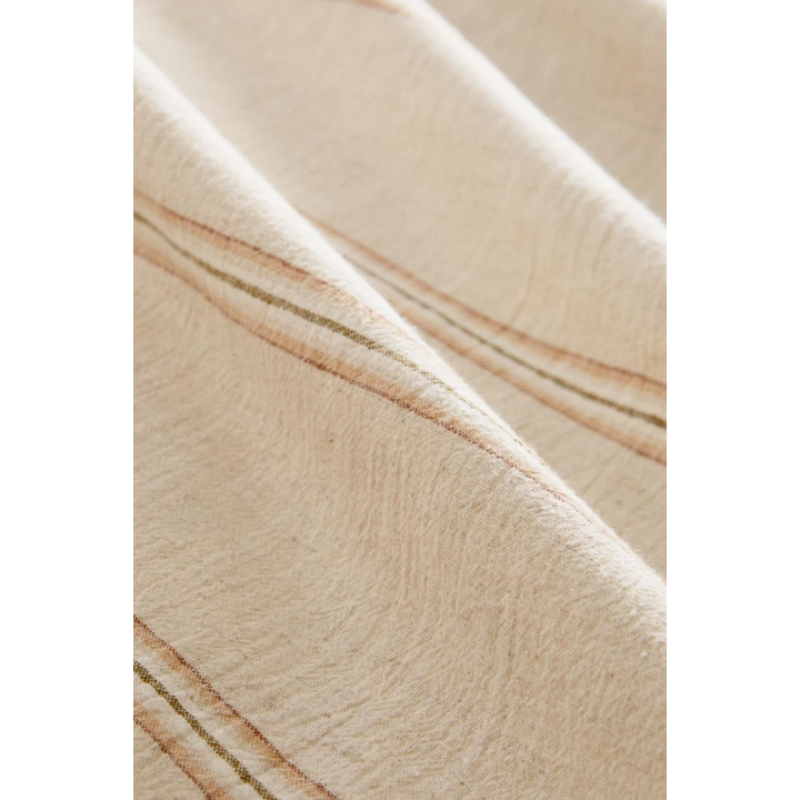 Покрывало с полосатым дизайном из хлопка и льна