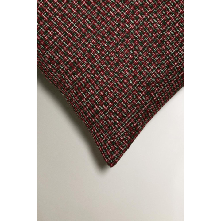 Рождественская наволочка из льна в клетку