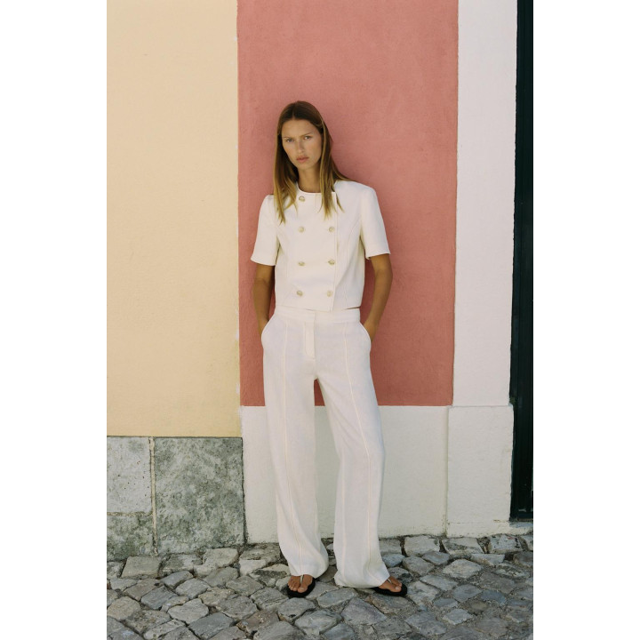 ПРЯМЫЕ БРЮКИ ИЗ ЛЬНЯНОЙ ТКАНИ С КОНТРАСТНОЙ СТРОЧКОЙ