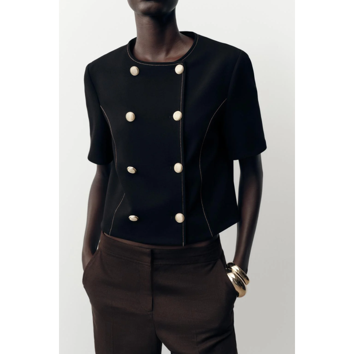 БЛЕЙЗЕР С КОРОТКИМИ РУКАВАМИ И КОНТРАСТНОЙ ОТДЕЛКОЙ