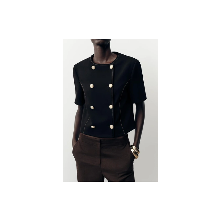 БЛЕЙЗЕР С КОРОТКИМИ РУКАВАМИ И КОНТРАСТНОЙ ОТДЕЛКОЙ