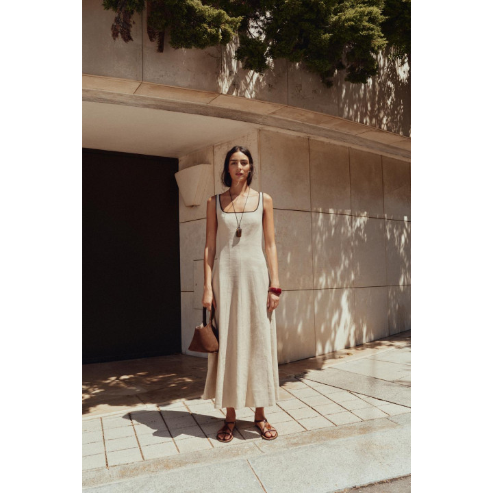 ПЛАТЬЕ МИДИ С КОНТРАСТНОЙ ОТДЕЛКОЙ