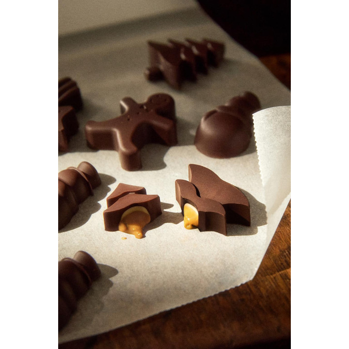 Форма для выпечки с элементами рождества zara