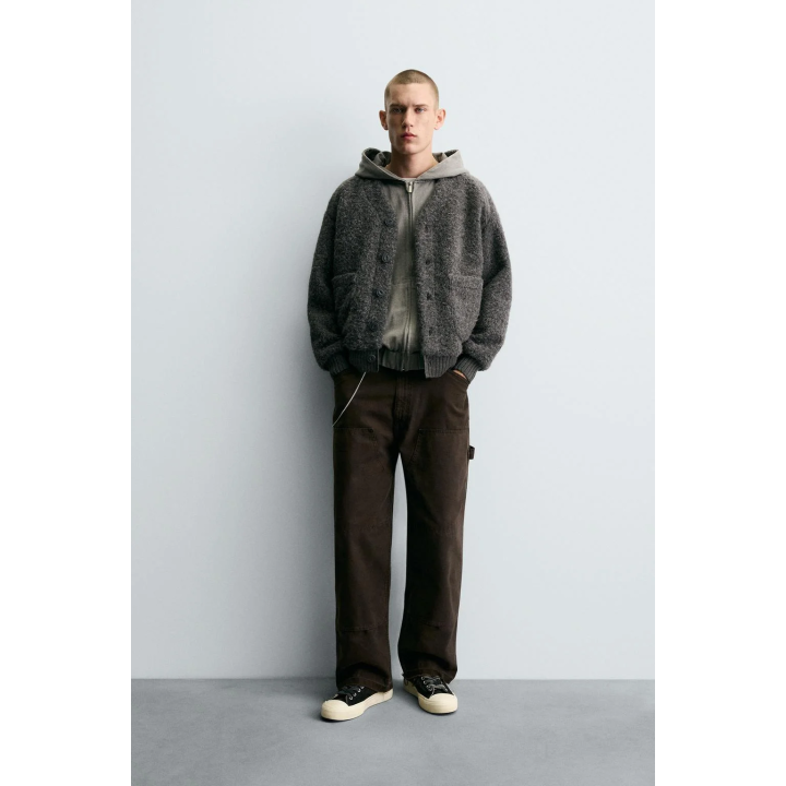 КАРДИГАН ИЗ РЕЛЬЕФНОЙ ТКАНИ С КАРМАНАМИ