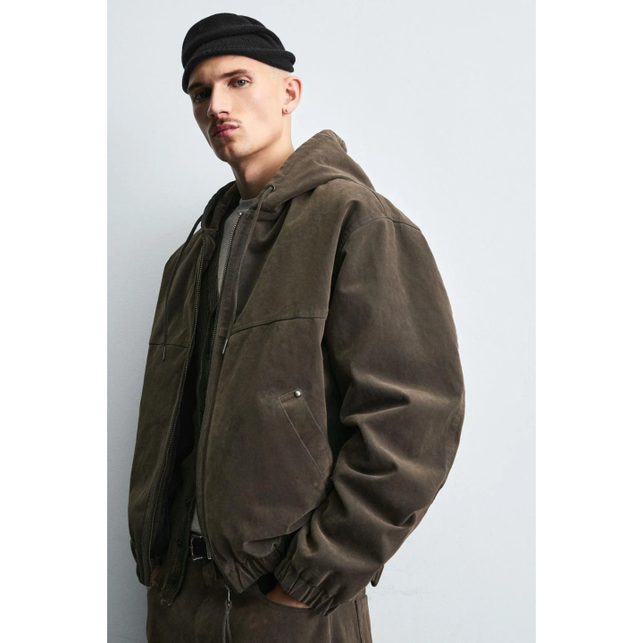 Пуховик с капюшоном из вельвета